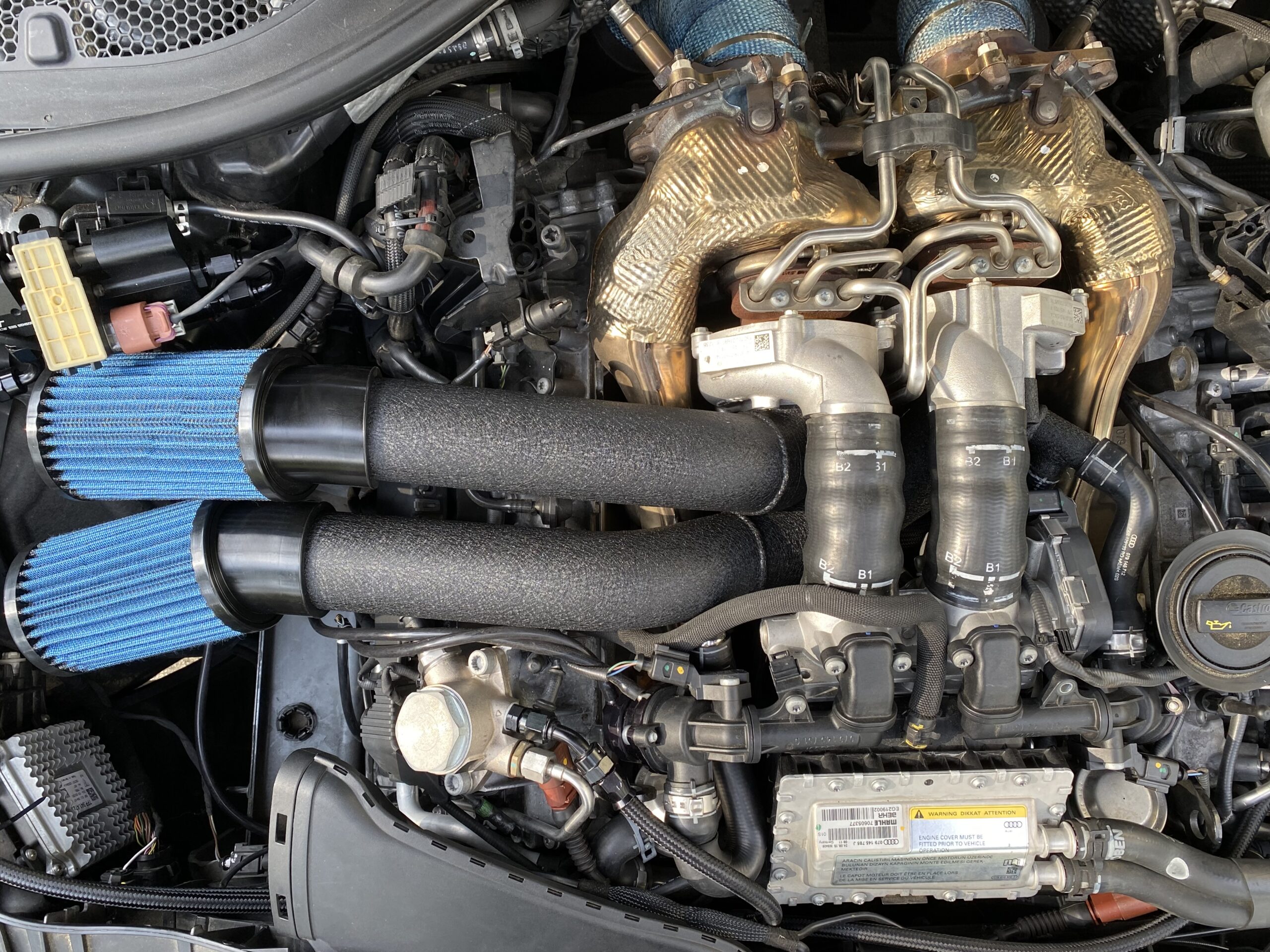 VTT 2.5" Billet Audi 4.0T Intakes - Image 10